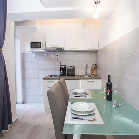 Vasilj Apartment